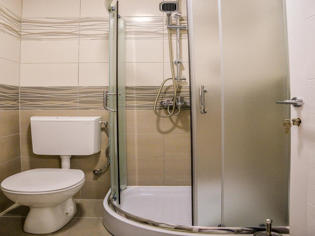 Apel Luxury Apartman Ni Kültér fotó